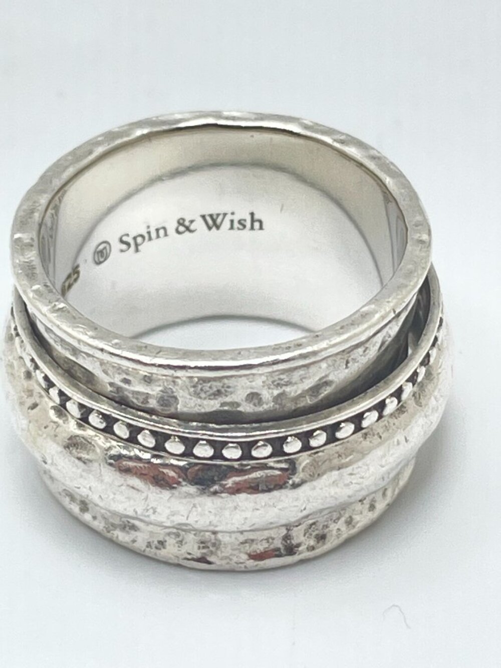 Sterling Spinner Ring - 14.97 Grams!